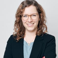 Laura Curau