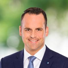 Damian Müller